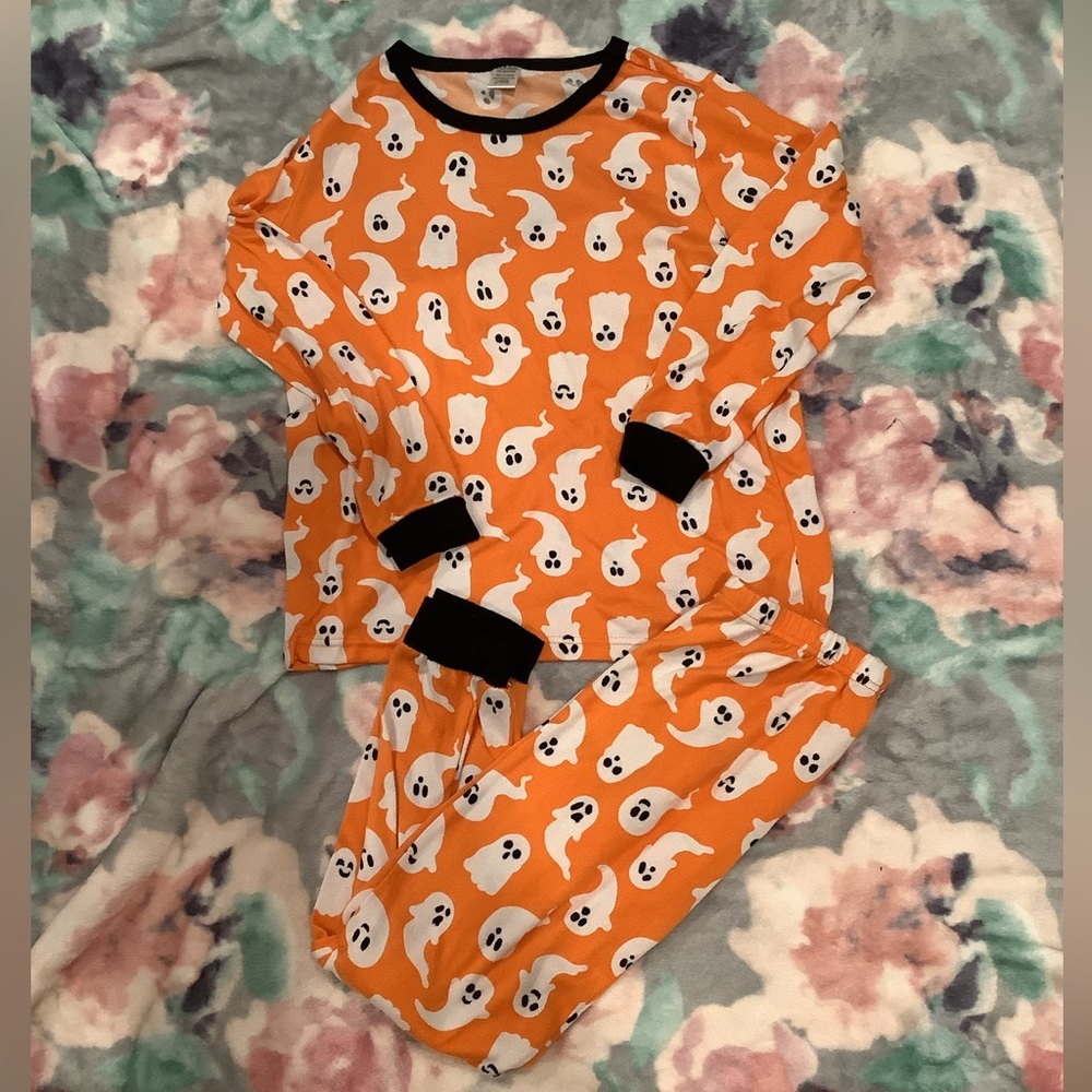 Ghost Halloween pajamas